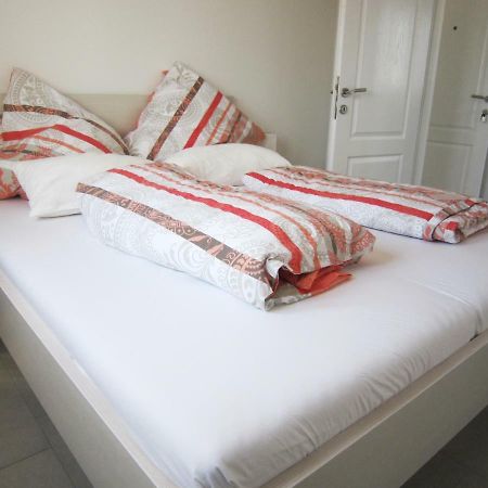 M&B Guest House Srima Exterior foto
